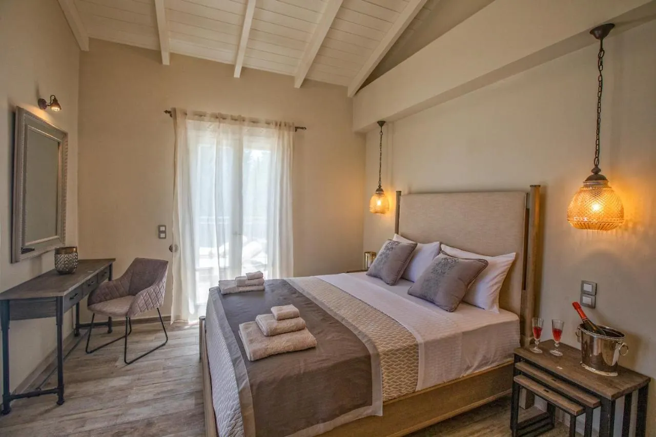 Luxury Villa Above Emblisi Beach , With Heated Pool ! Fiskardo