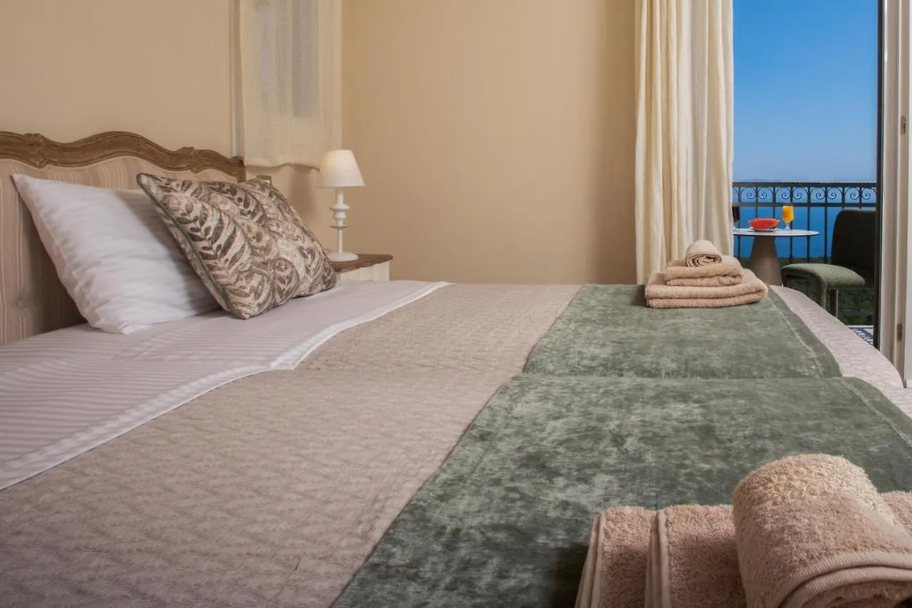 Luxury Villa Above Emblisi Beach , With Heated Pool ! Fiskardo