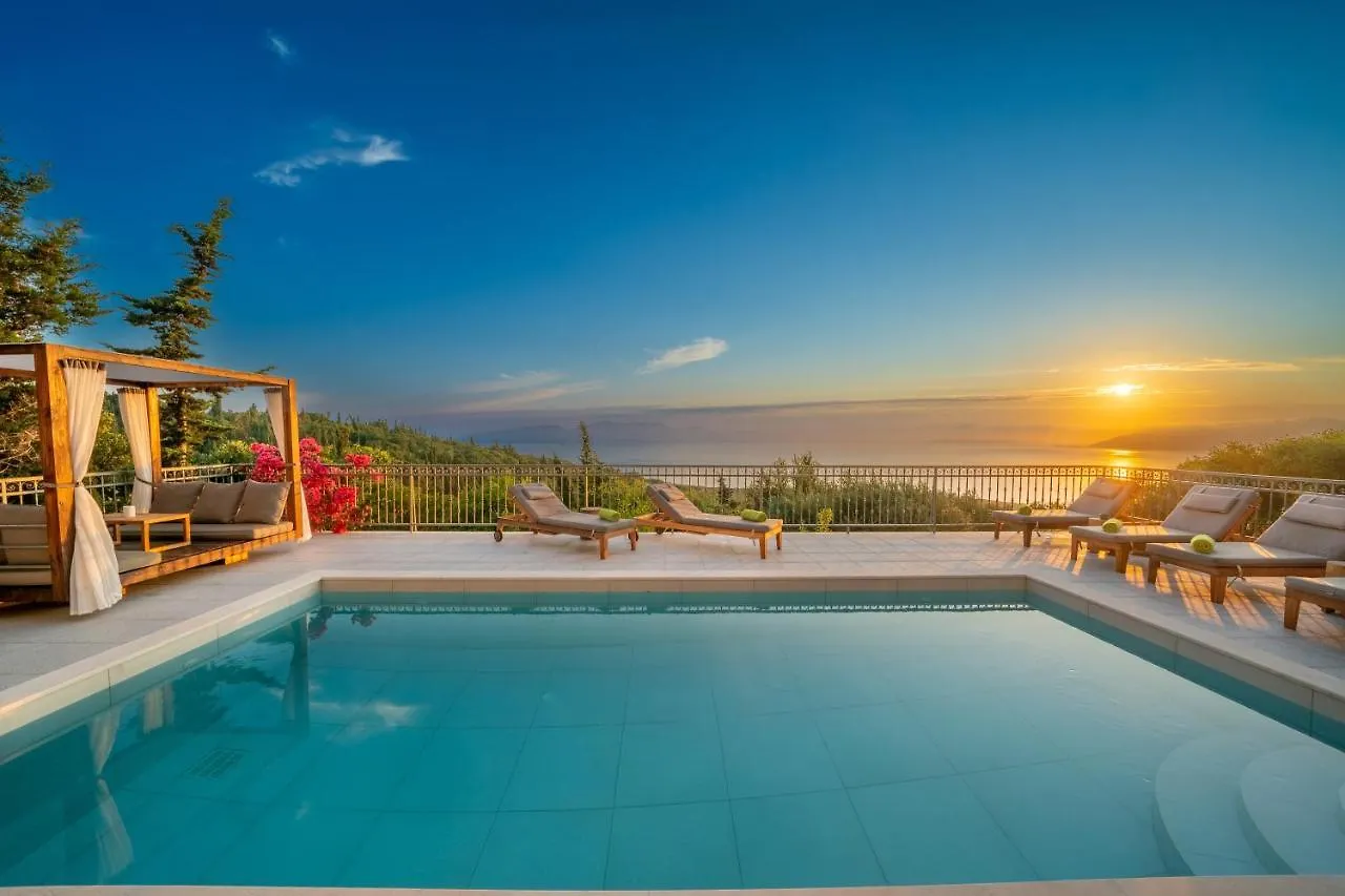 Luxury Villa Above Emblisi Beach , With Heated Pool ! Fiskardo 0*,  Greece