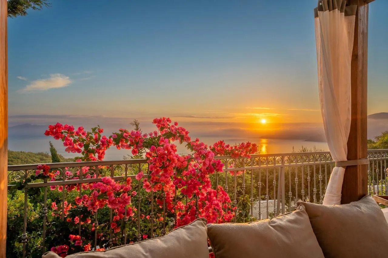 Luxury Villa Above Emblisi Beach , With Heated Pool ! Fiskardo