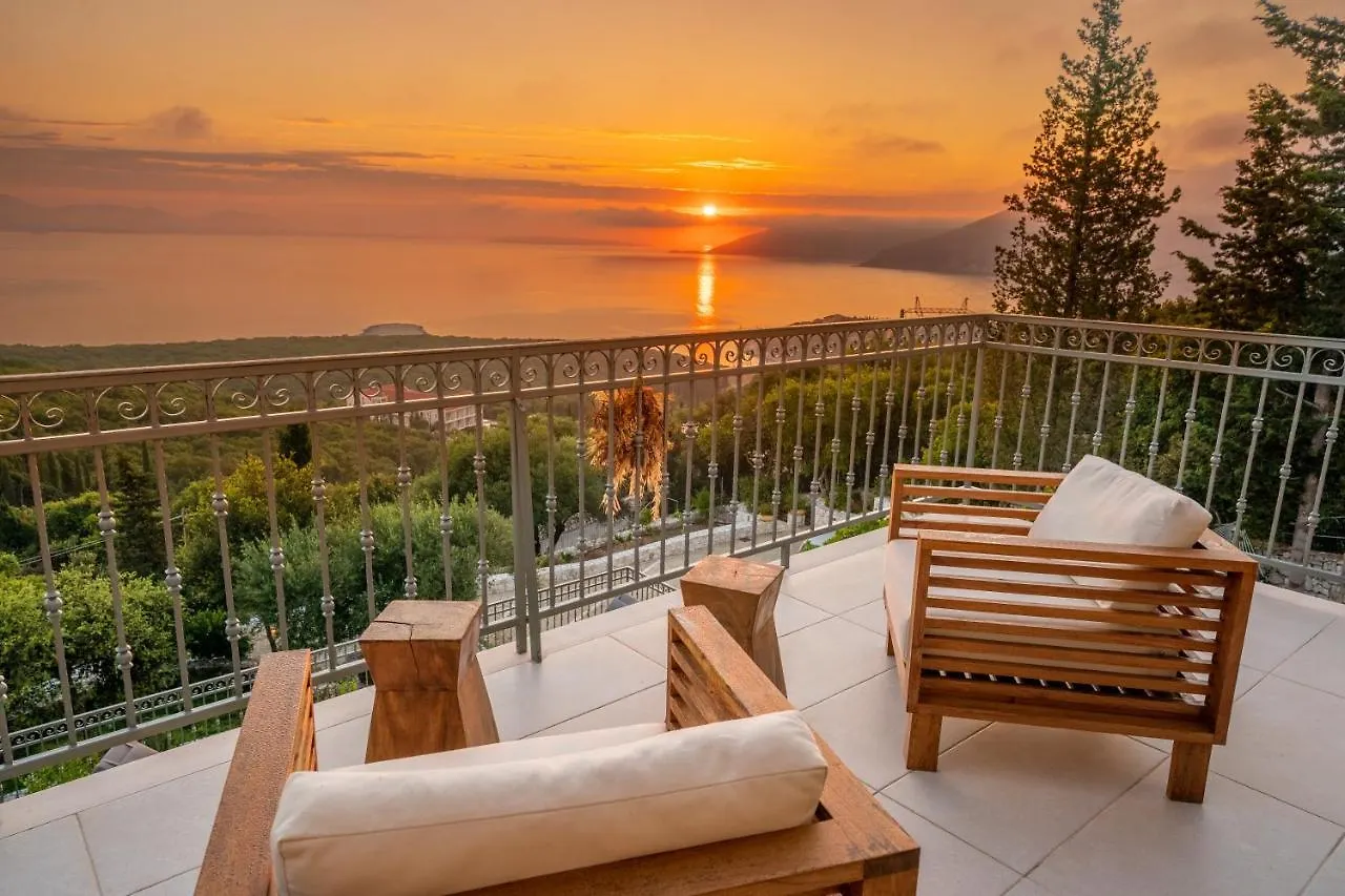 Luxury Villa Above Emblisi Beach , With Heated Pool ! Fiskardo 0*,  Greece