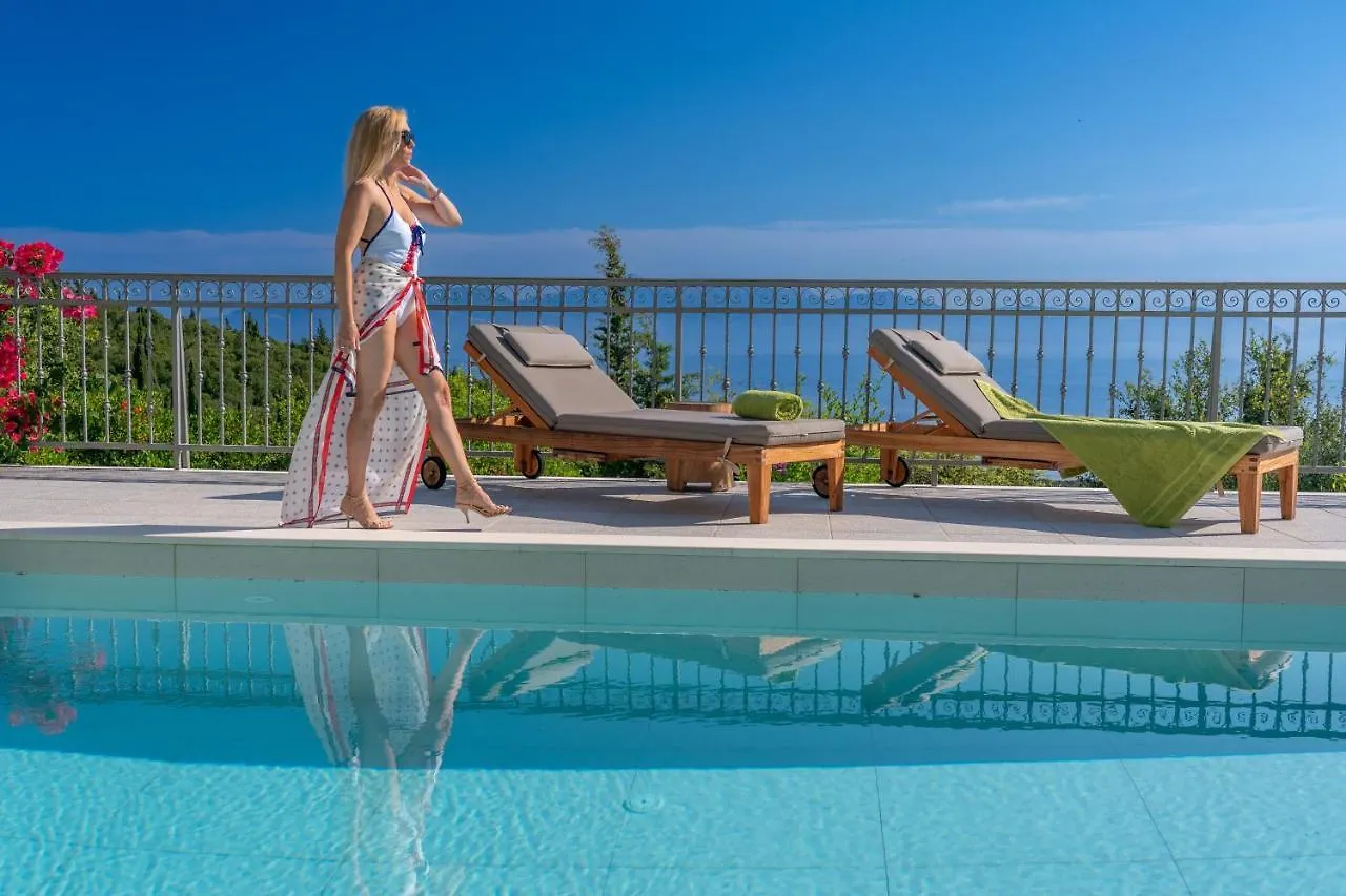 Luxury Villa Above Emblisi Beach , With Heated Pool ! Fiskardo