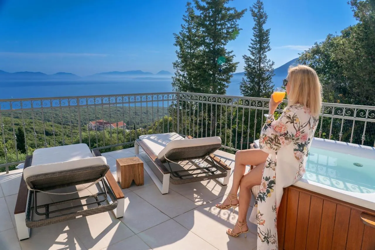 Luxury Villa Above Emblisi Beach , With Heated Pool ! Fiskardo